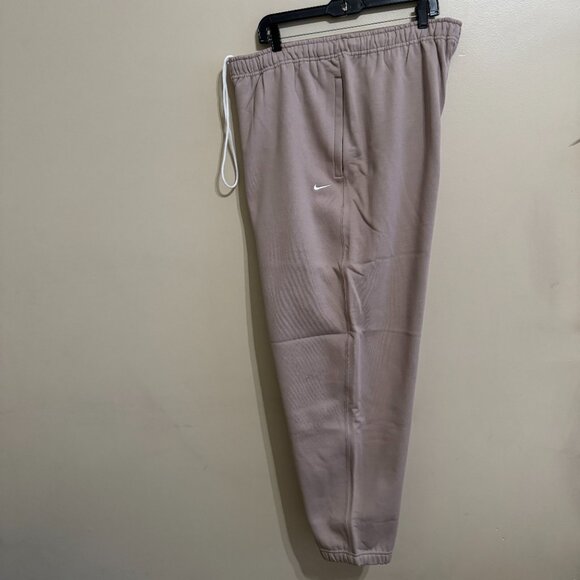 Nike NikeLab Solo Swoosh Heavyweight Fleece Jogger Pants Malt Mens XL CW5460-245 - Picture 7 of 16